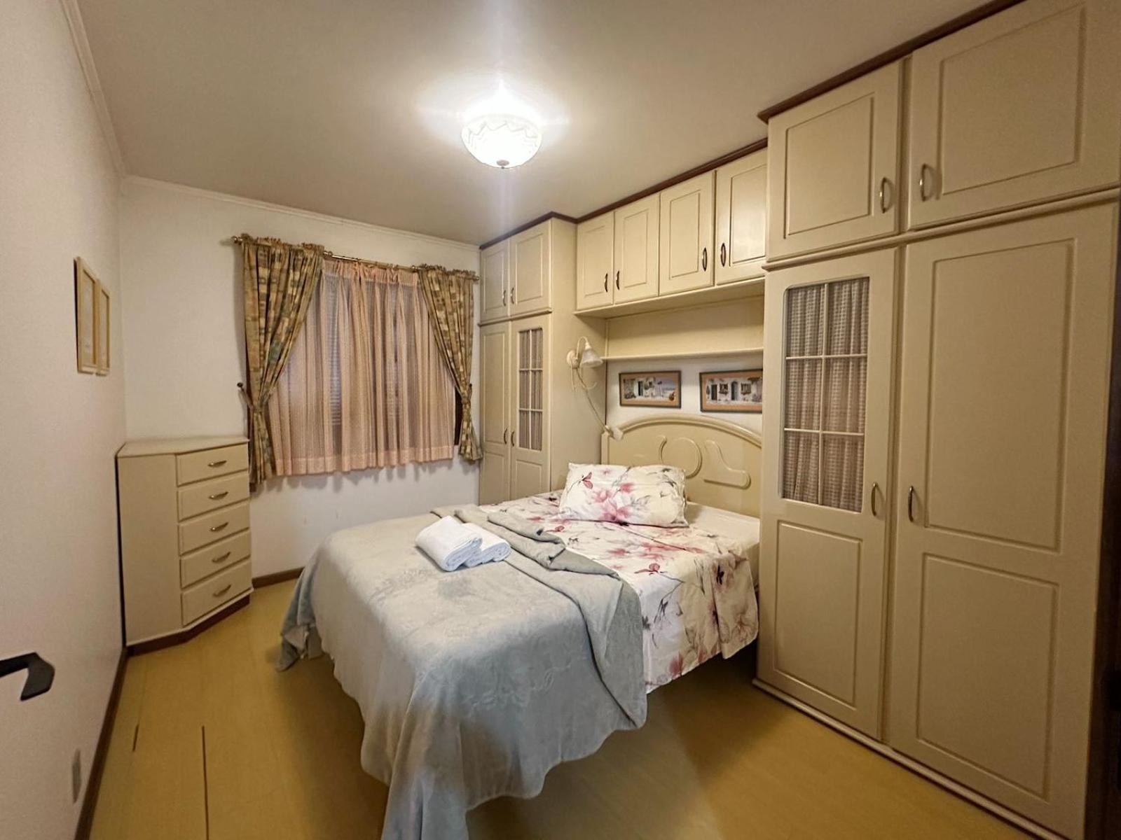 Apartamento - Ed. Sao Pedro - Apto 409