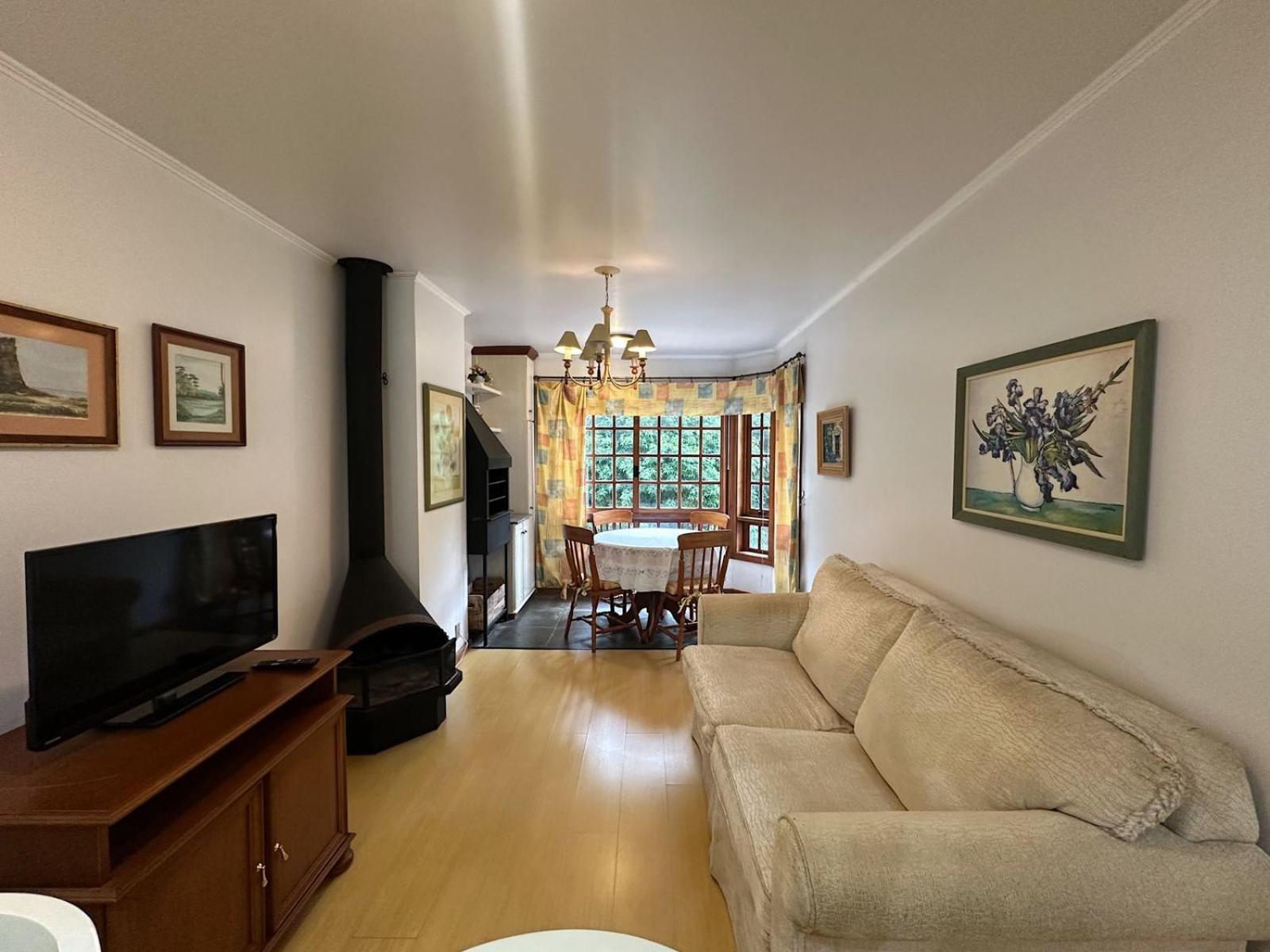 Apartamento - Ed. Sao Pedro - Apto 409 *
